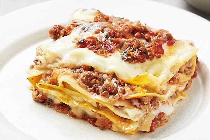 lasagne, pâtes, sauce bolognaise, sauce béchamel